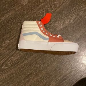 BRAND NEW, Vans, Pastel Colors, medium platform, Womens 8.5, Men’s 7.
